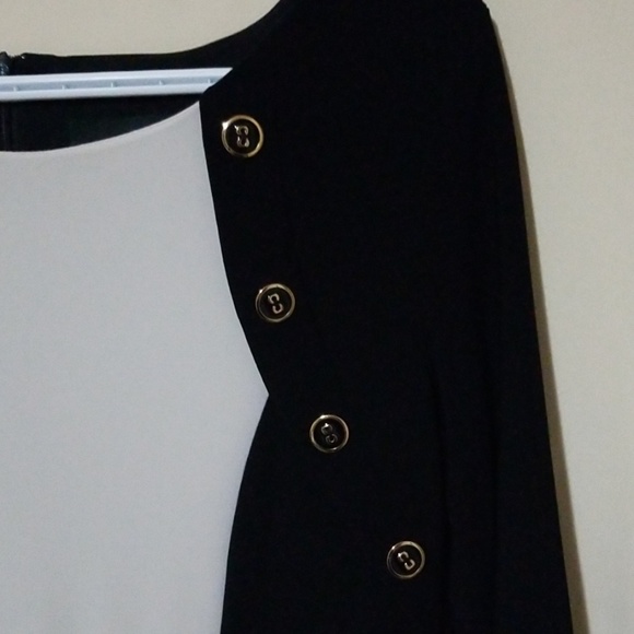 Formal Dress - Picture 2 of 7